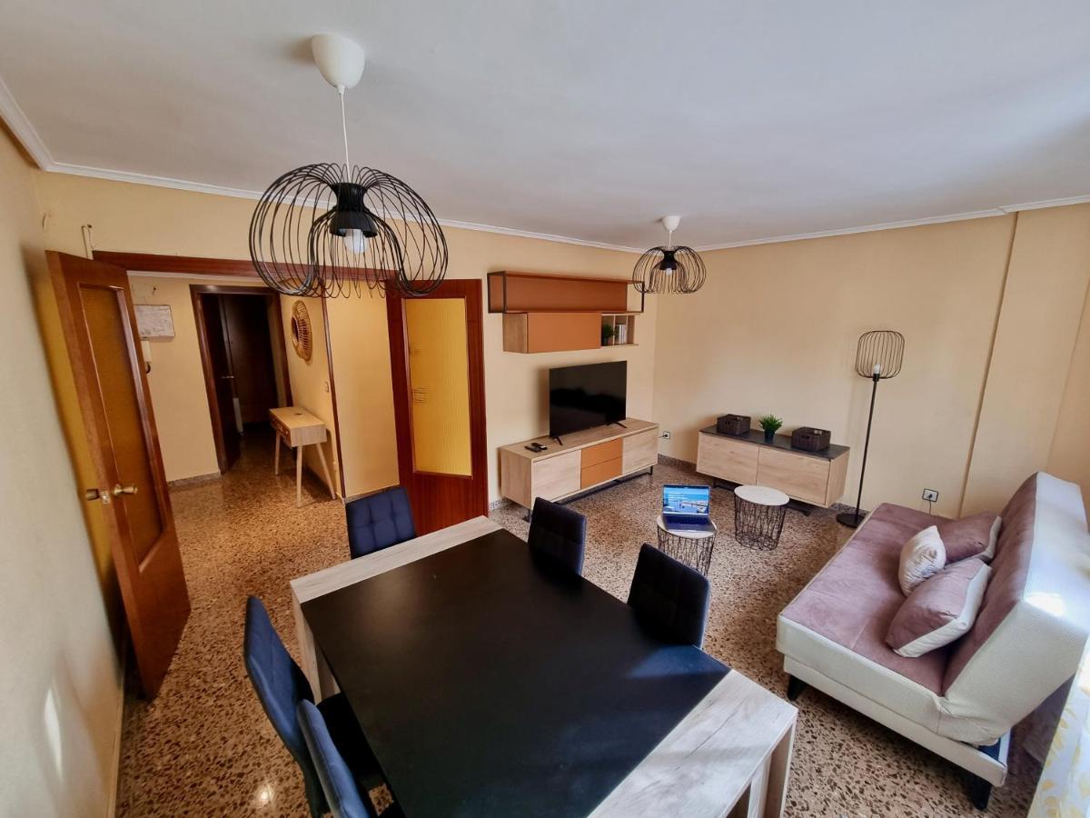Apartamento Montse Сарагоса Екстер'єр фото