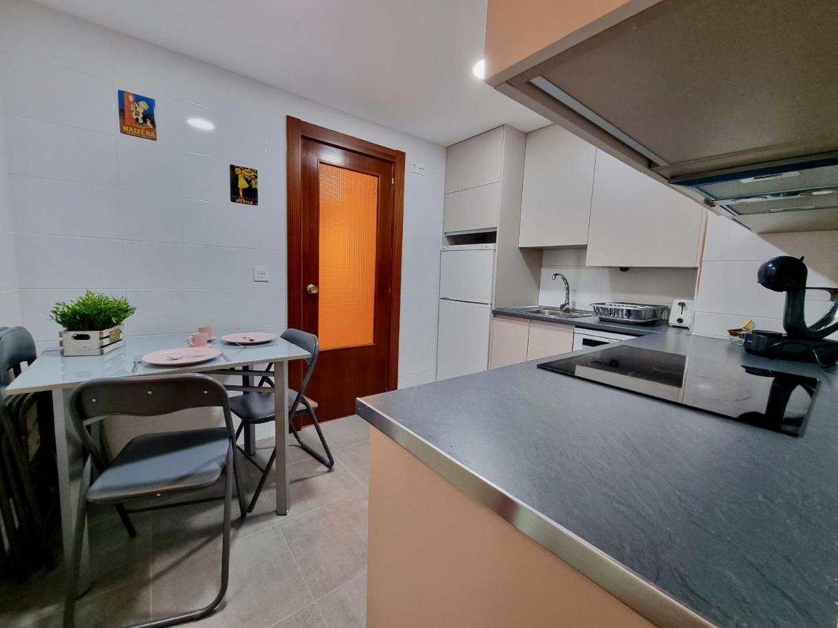 Apartamento Montse Сарагоса Екстер'єр фото